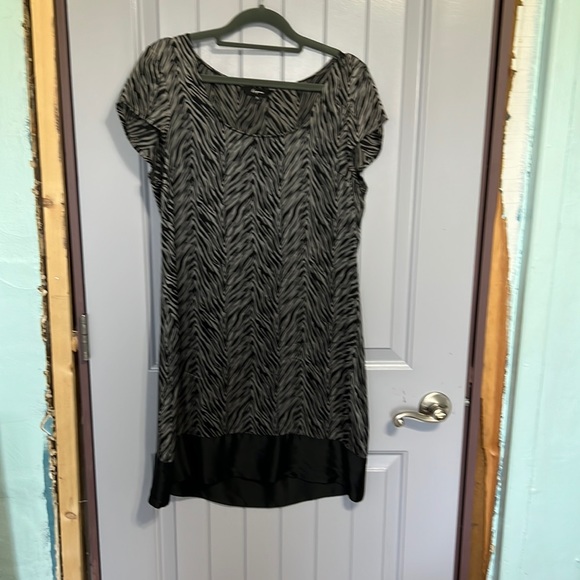 Express Dresses & Skirts - Express Silk Animal Print Dress-Tunic size M